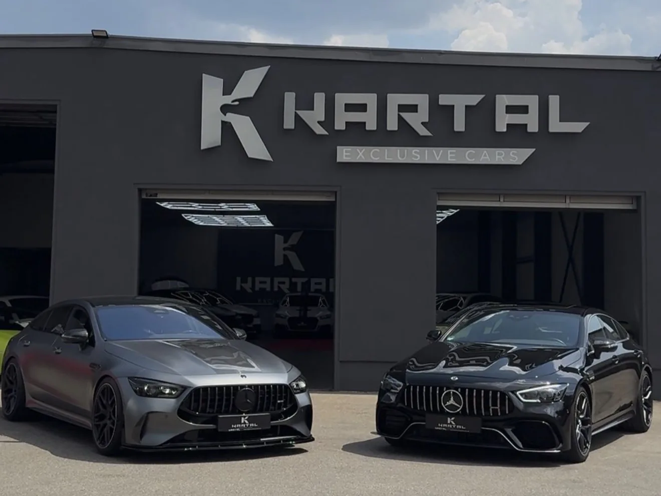 Gebäude von Kartal Exclusive Cars mit Mercedes-AMG